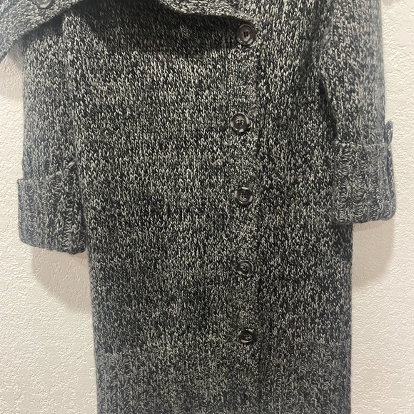 Admit One black and green Button Front Flap Collar Sweater size large - Picture 4 of 9